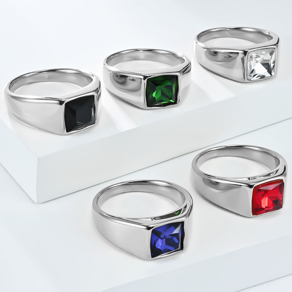 Pierścień męski ze stali nierd – Mens Signet Ring recenzja i cena